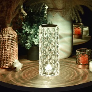 Lampe de table LED effet cristal